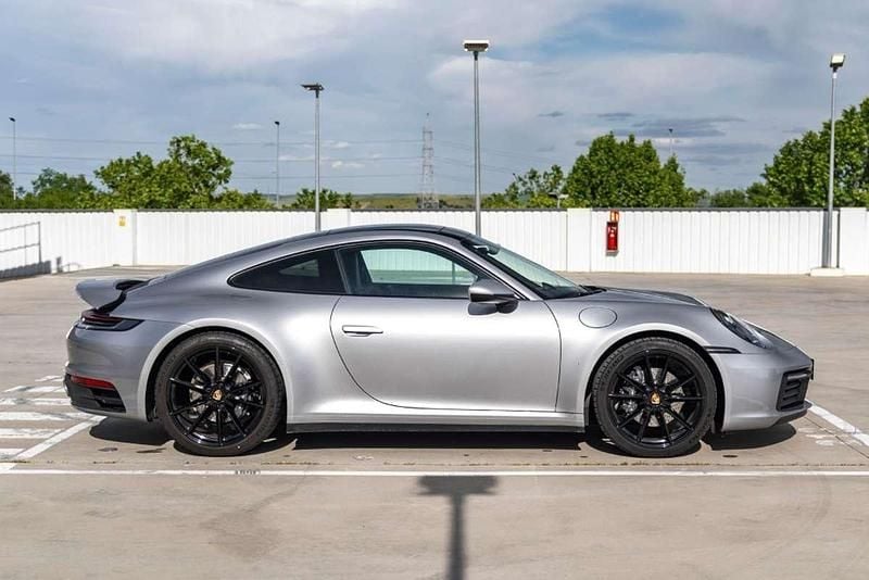 Usado Porsche 911 Carrera 385 CV (283 kW) 2024 Gris Coupe