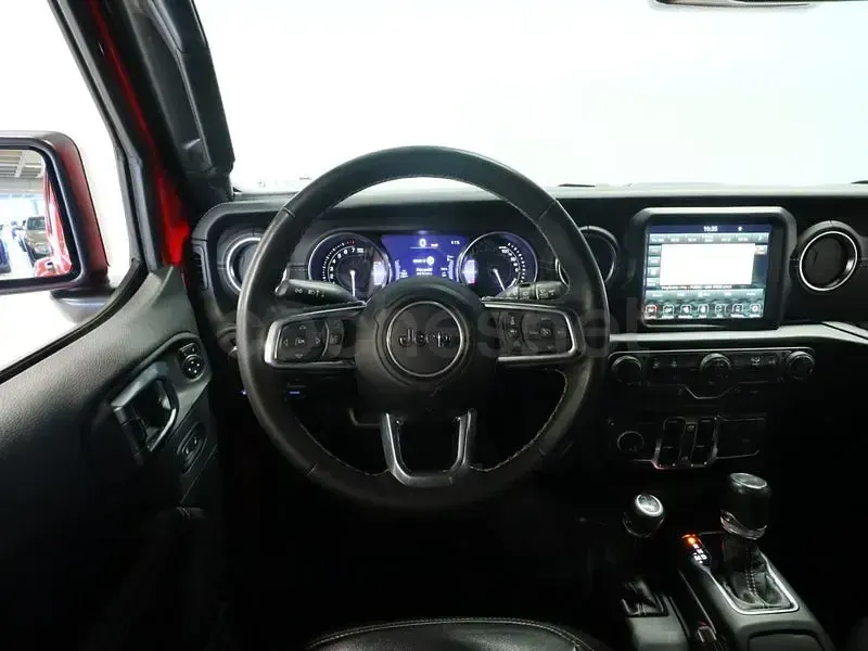 Usado Jeep Wrangler Sahara 381 CV (280 kW) 2023 Rojo SUV