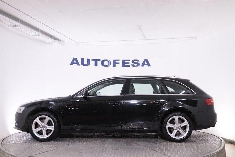 Usado Audi A4 190 CV (139 kW) 2015 Negro Familiar