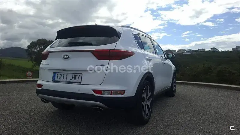 Usado Kia Sportage GT-Line 177 CV (130 kW) 2017 Blanco SUV