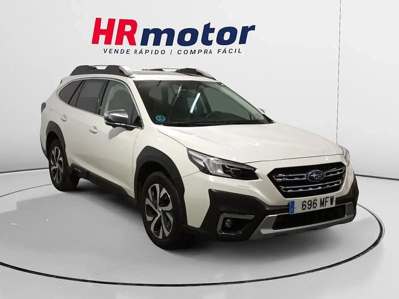 Blanco Usado 2023 Subaru Outback SUV | 29.160 € (Precio justo) - Imagen 1/4