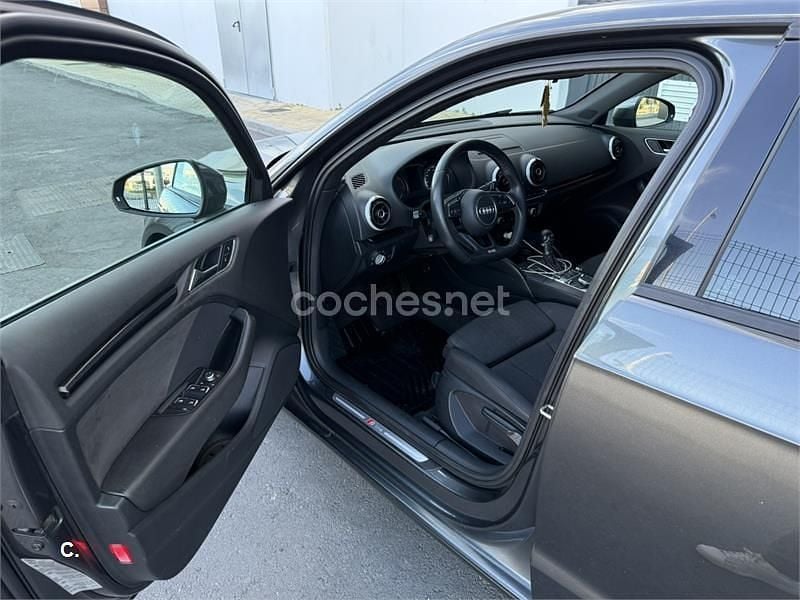 Usado Audi A3 S-Line 150 CV (110 kW) 2015 Gris / plata Berlina