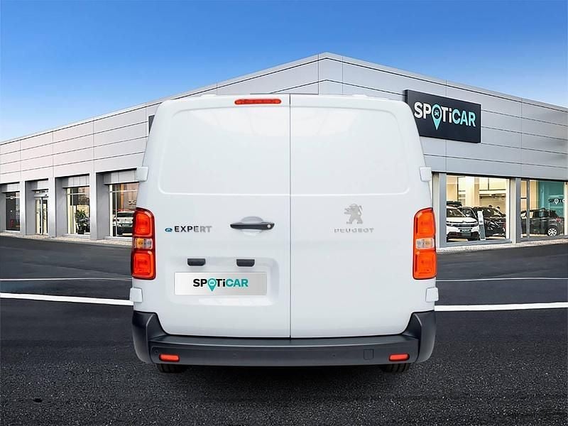 Usado Peugeot e-Expert 100 kW (136 CV) 2024 Blanco Van