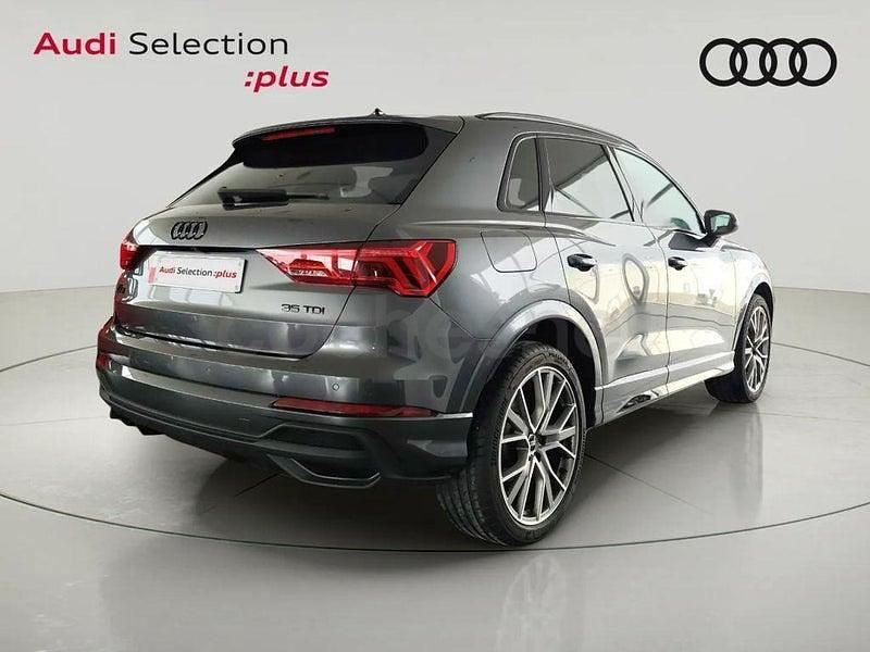 Usado Audi Q3 Ambiente 150 CV (110 kW) 2025 Gris / plata SUV
