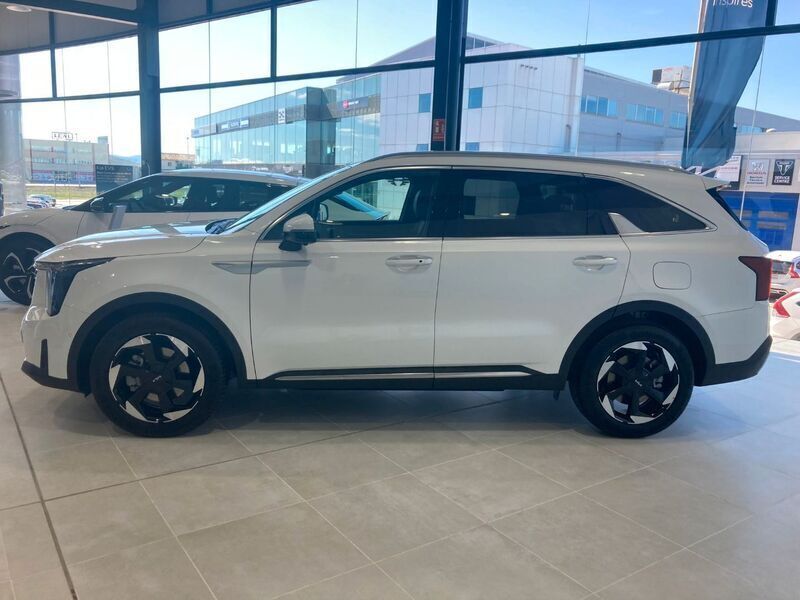 Usado Kia Sorento 252 CV (185 kW) 2024 Blanco SUV