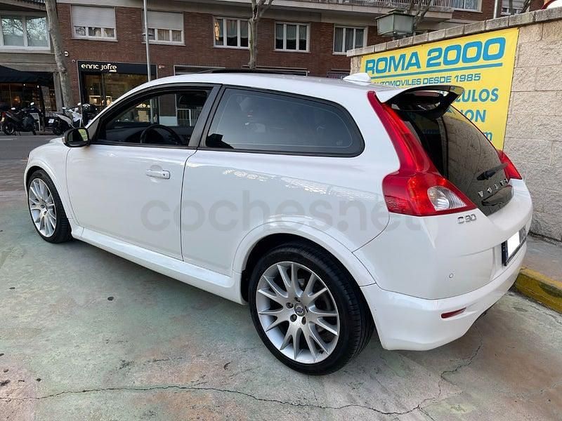 Usado Volvo C30 Momentum 170 CV (125 kW) 2008 Blanco Utilitario