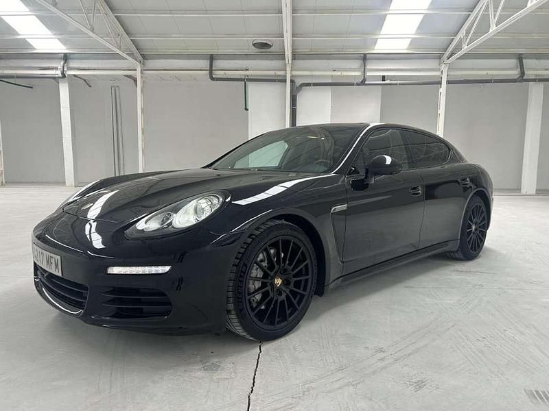 Usado Porsche Panamera 250 CV (183 kW) 2014 Negro Utilitario