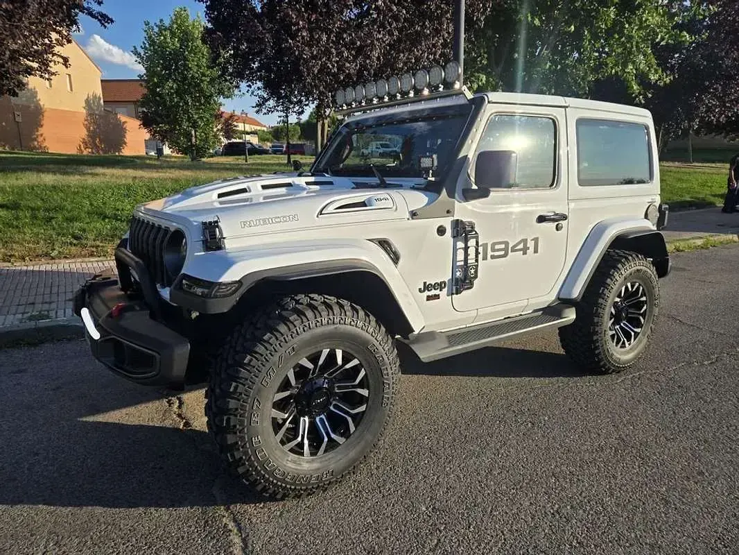 Usado Jeep Wrangler Sahara 268 CV (197 kW) 2018 Blanco SUV