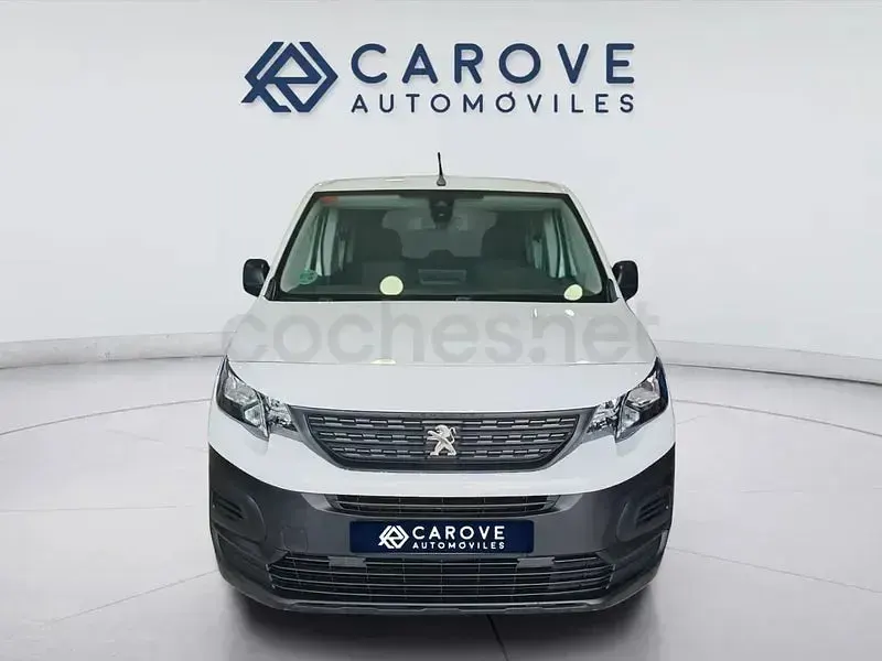 Usado Peugeot Rifter Active 100 CV (73 kW) 2021 Blanco Monovolumen