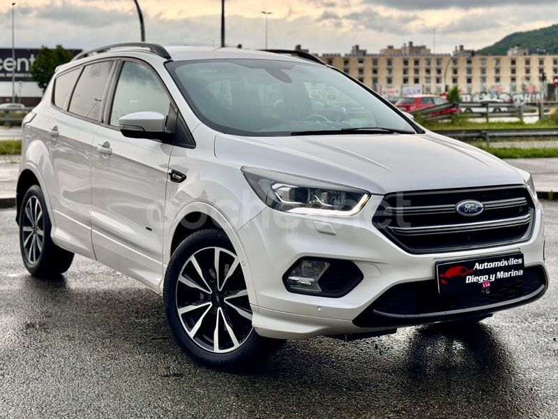 Blanco Usado 2018 Ford Kuga ST-Line SUV | 19.000 € (Precio justo) - Imagen 1/4