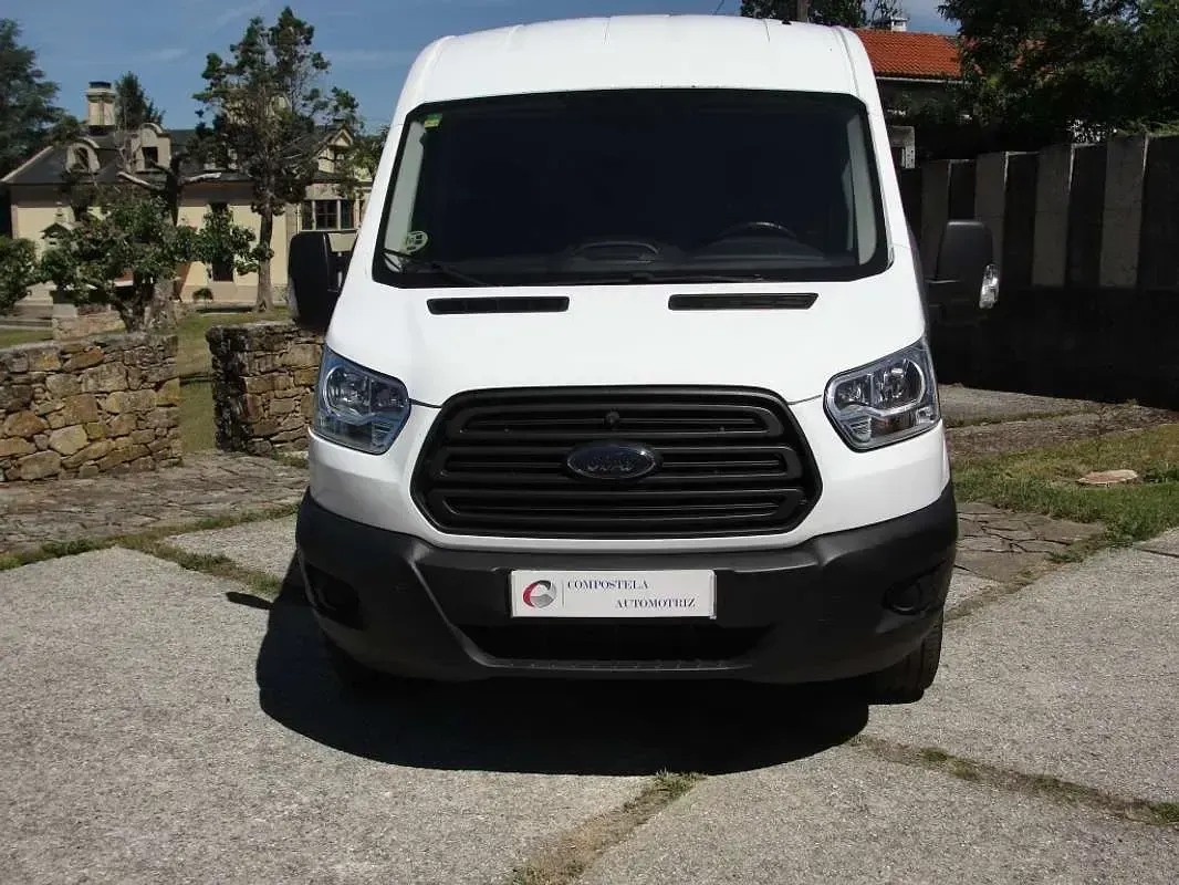 Usado Ford Transit 125 CV (91 kW) 2015 Blanco Van