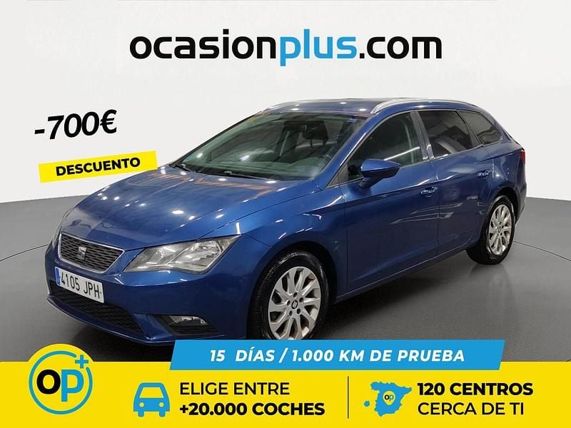 Usado Seat Leon Reference 110 CV (80 kW) 2016 Gris Familiar