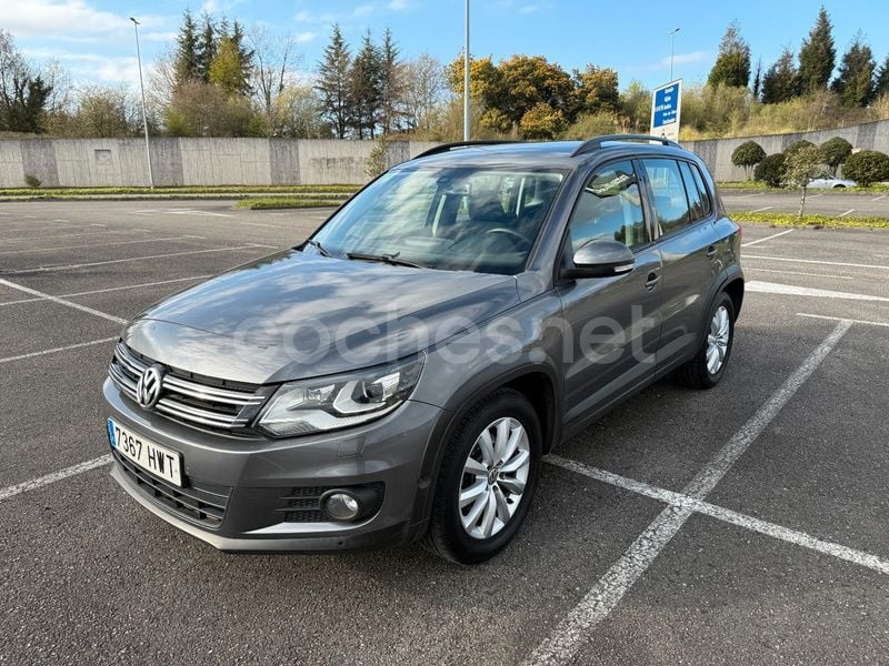 Gris / plata Usado 2014 VW Tiguan SUV | 12.900 € (Precio justo) - Imagen 1/4