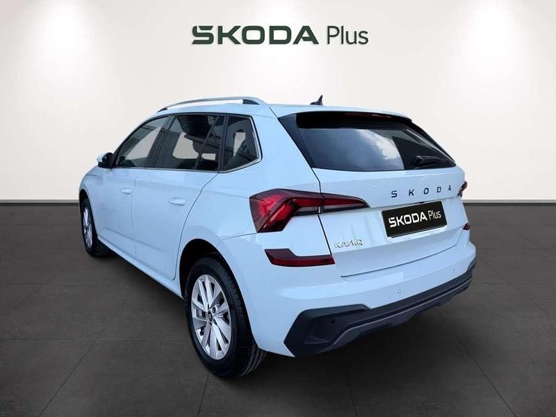 Usado Skoda Kamiq Selection 116 CV (85 kW) 2025 Blanco SUV