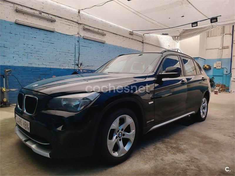 Usado BMW X1 143 HP (105 kW) 2011 Preto SUV
