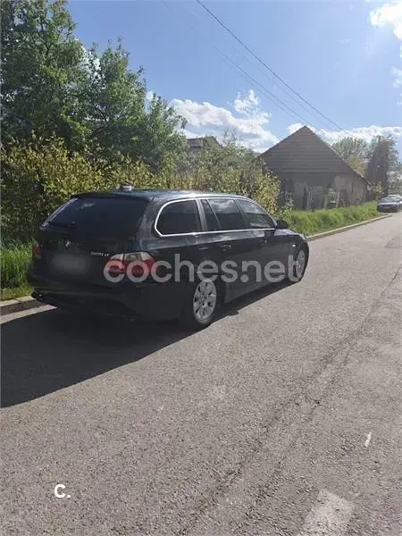 Usado BMW 525 163 CV (119 kW) 2005 Negro Familiar