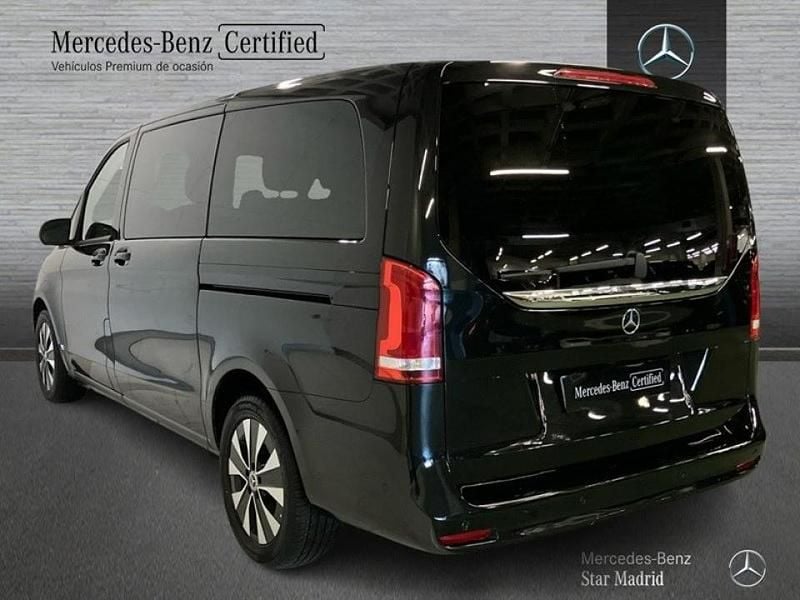 Usado Mercedes V250 190 CV (139 kW) 2023 Negro Monovolumen