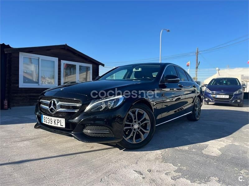 Usado Mercedes C220 170 CV (125 kW) 2015 Negro Berlina