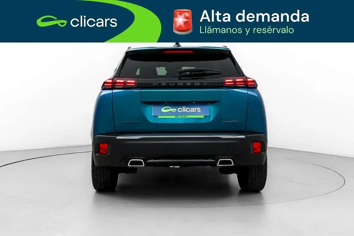 Usado Peugeot 2008 Allure 136 CV (100 kW) 2025 Azul SUV