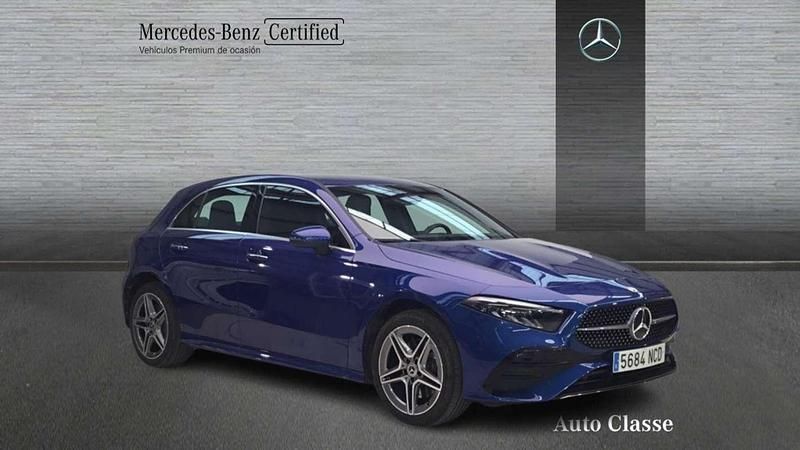 Usado Mercedes A250 218 CV (160 kW) 2025 Azul Berlina