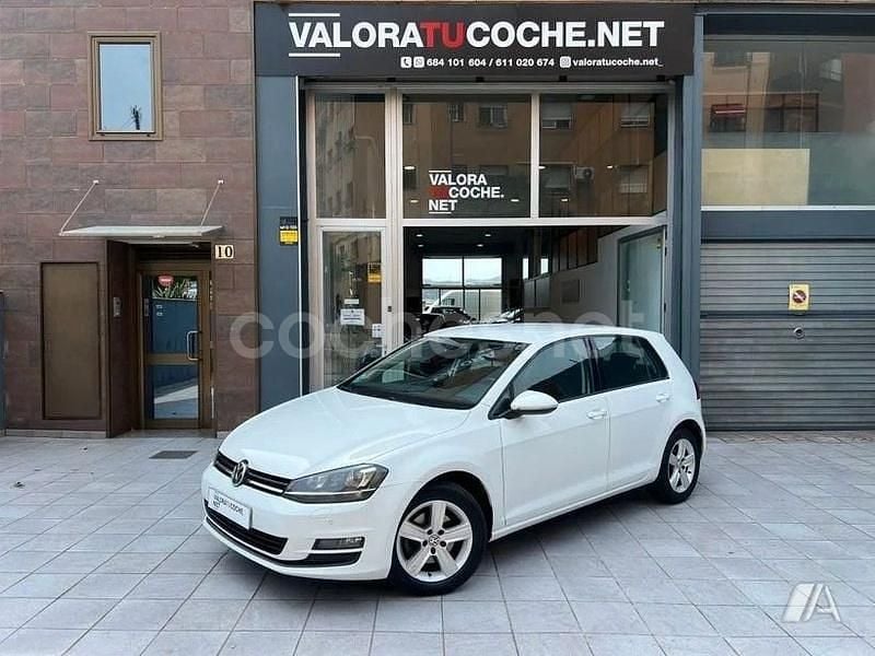 Blanco Usado 2014 VW Golf VII Advance Berlina | 13.450 € (Precio justo) - Imagen 1/4
