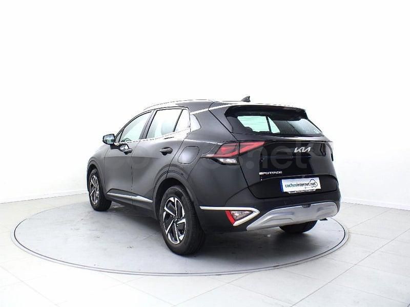 Käytetty Kia Sportage 150 HP (110 kW) 2022 Musta Katumaasturi