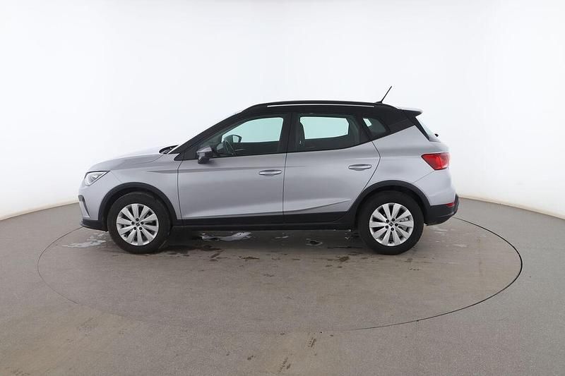 Usado Seat Arona Style 110 CV (80 kW) 2024 Gris SUV
