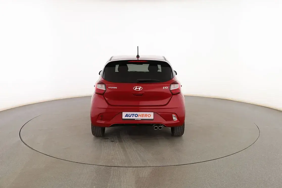 Usado Hyundai i10 N Line 101 CV (74 kW) 2023 Rojo Utilitario