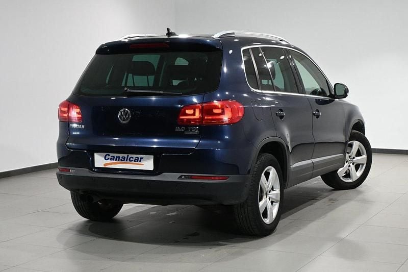 Usado VW Tiguan Sport 140 CV (102 kW) 2014 Azul SUV