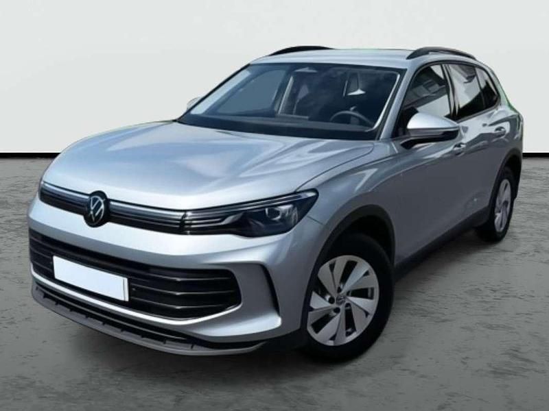 Plateado Usado 2025 VW Tiguan Edition SUV | 32.190 € (Precio justo) - Imagen 1/4