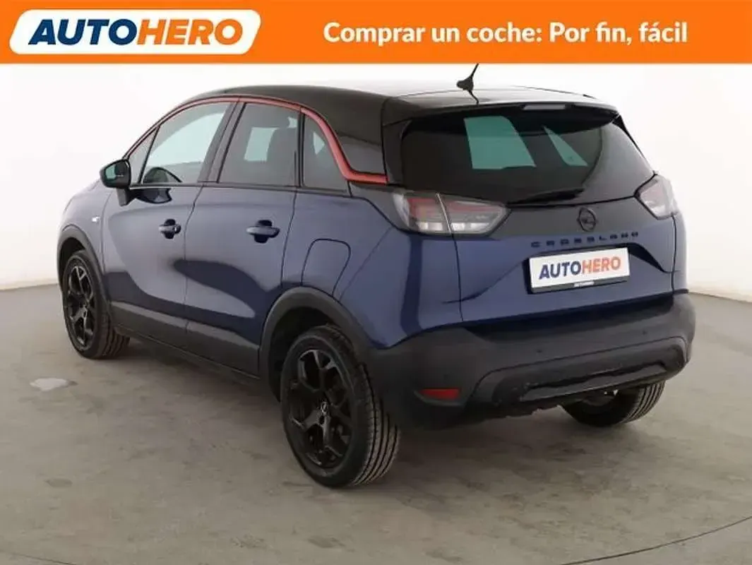 Usado Opel Crossland GS Line 110 CV (80 kW) 2022 Azul SUV