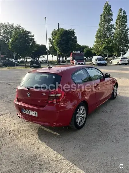 Usado BMW 118 143 CV (105 kW) 2009 Rojo Utilitario