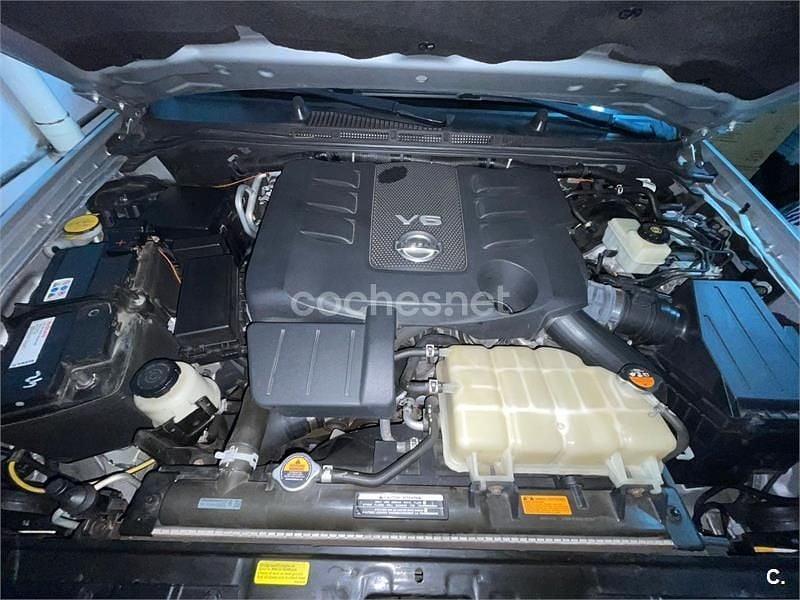 Usado Nissan Pathfinder 231 CV (169 kW) 2015 Gris / plata SUV