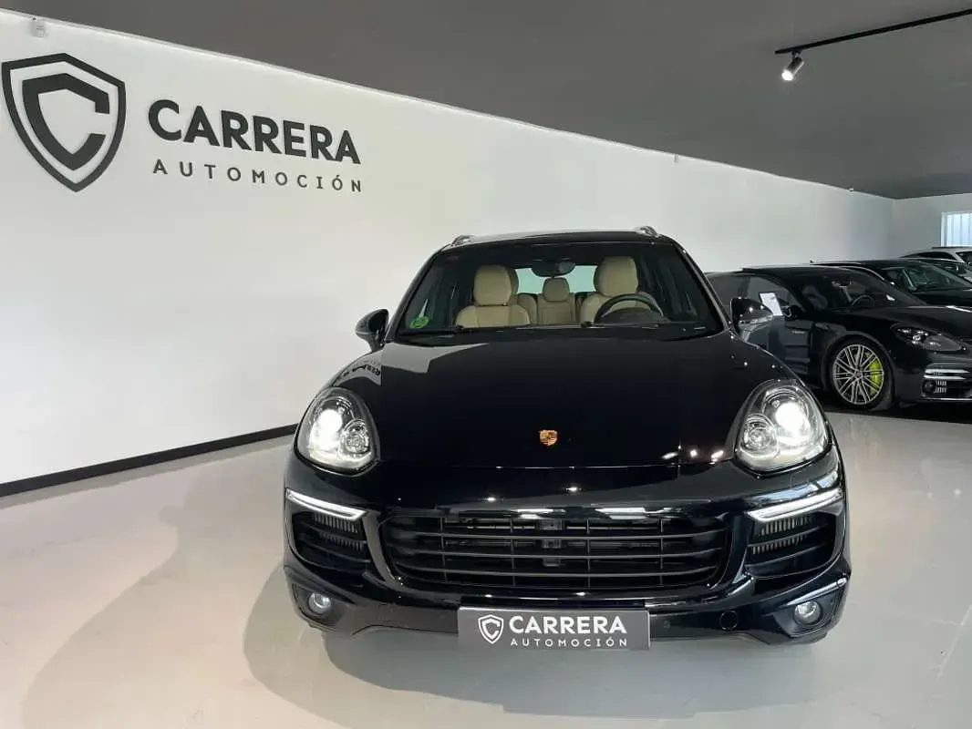 Usado Porsche Cayenne Diesel 262 CV (192 kW) 2015 Negro SUV