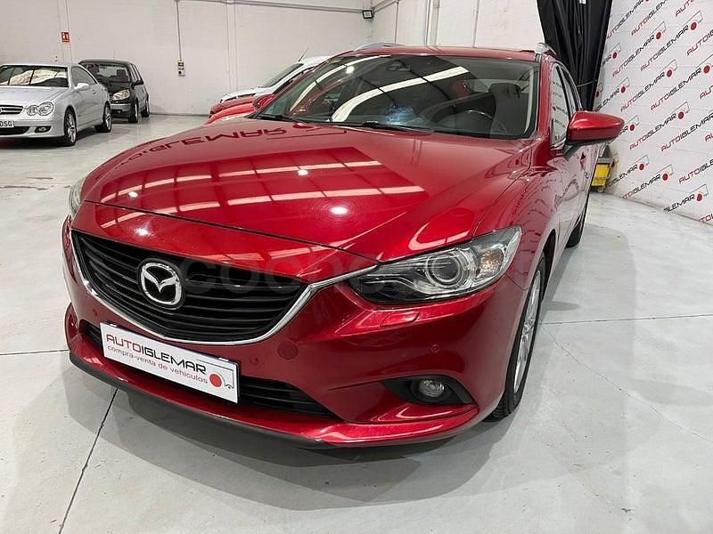 Usado Mazda 6 Luxury 150 CV (110 kW) 2014 Granate Familiar