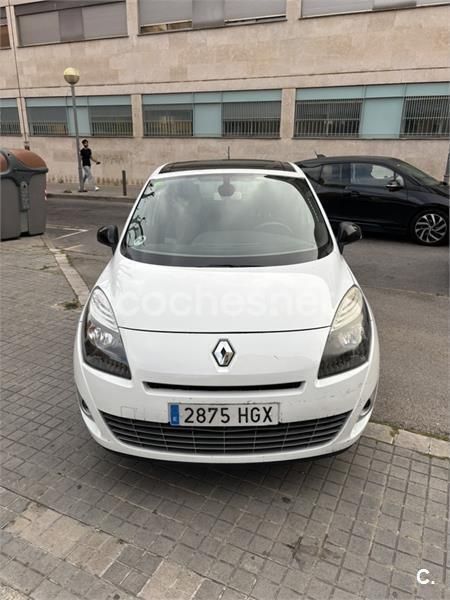 Blanco Usado 2011 Renault Scénic III Bose Edition Monovolumen | 4500 € (Buen precio) - Imagen 1/4