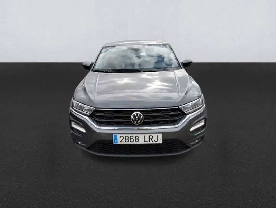 Usado VW T-Roc Edition 116 CV (85 kW) 2021 Gris SUV