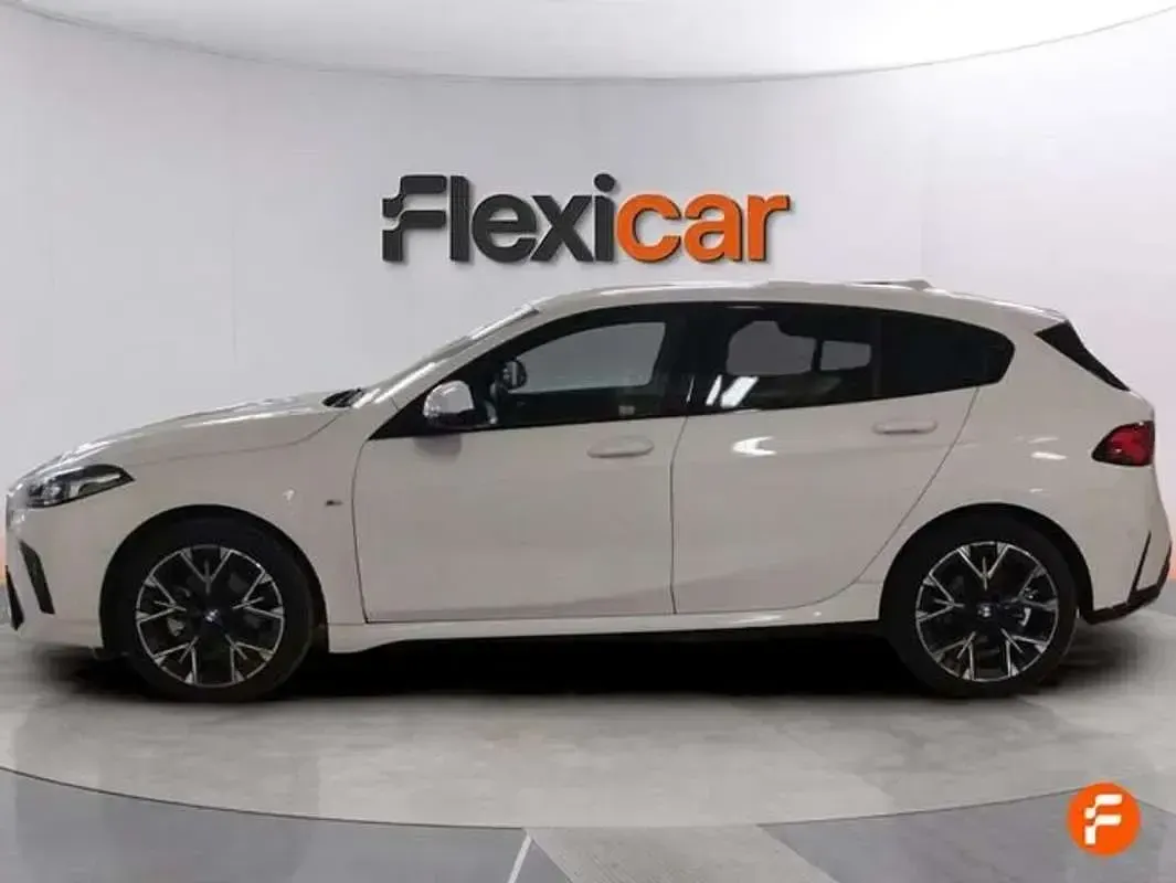 Usado BMW 118 150 CV (110 kW) 2025 Blanco Utilitario