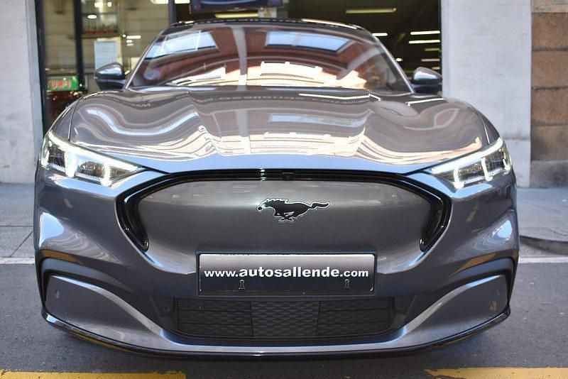 Usado Ford Mustang Mach-E 258 kW (351 CV) 2021 Gris carbono SUV