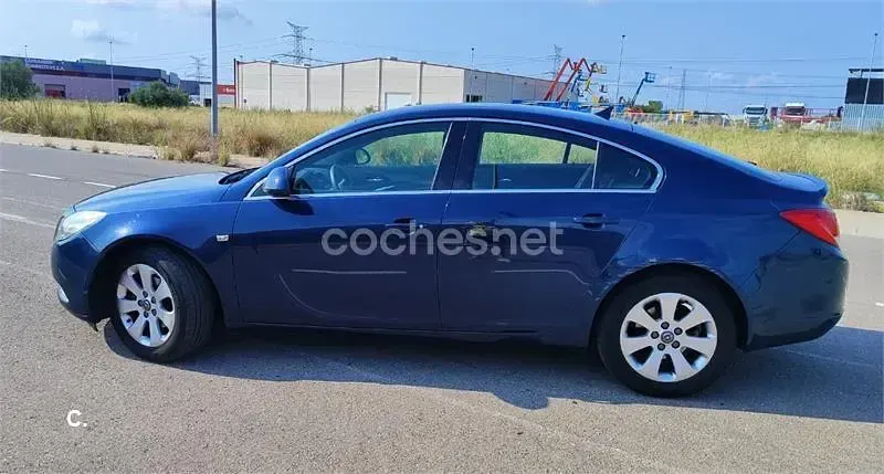 Usado Opel Insignia Cosmo 130 CV (95 kW) 2009 Azul Berlina