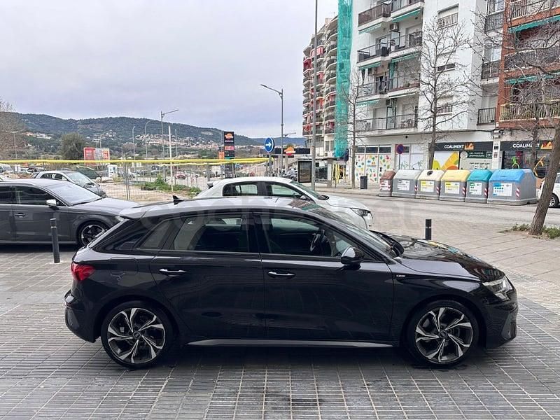 Usado Audi A3 S-Line 116 CV (85 kW) 2021 Negro Berlina