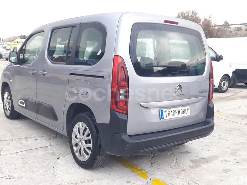 Usado Citroën Berlingo Feel 102 CV (75 kW) 2021 Gris Monovolumen