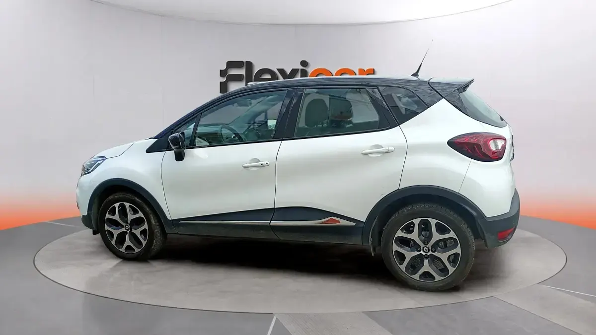 Usado Renault Captur Intens 90 CV (66 kW) 2017 Blanco SUV
