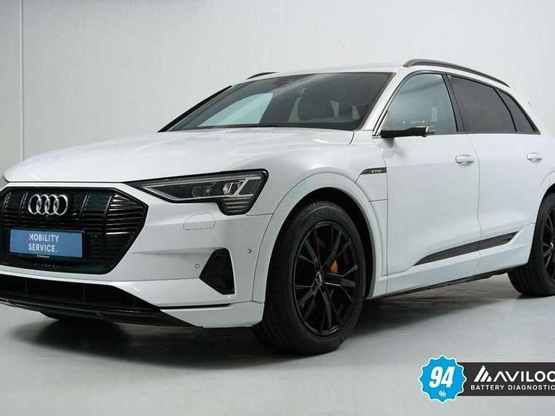 Usado Audi e-tron S-Line 300 kW (408 CV) 2019 Blanco SUV