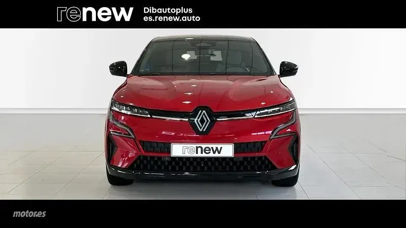 Usado Renault Megane E-Tech Techno 161 kW (219 CV) 2022 Rojo Berlina