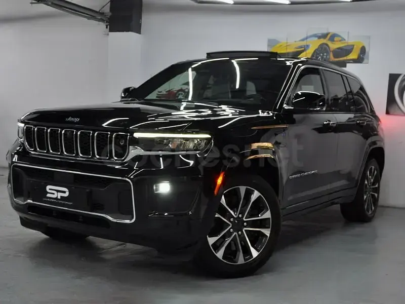 Usado Jeep Grand Cherokee Overland 381 CV (280 kW) 2024 Negro SUV
