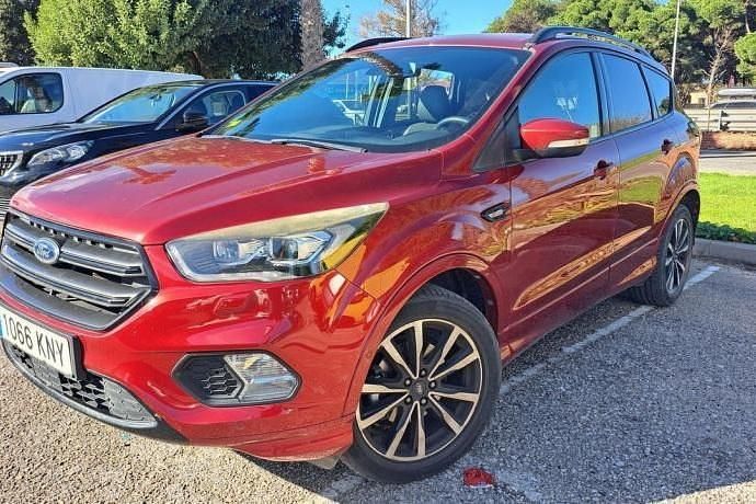 Usado 2018 Ford Kuga ST-Line SUV | 14.990 € (Precio justo) - Imagen 1/4