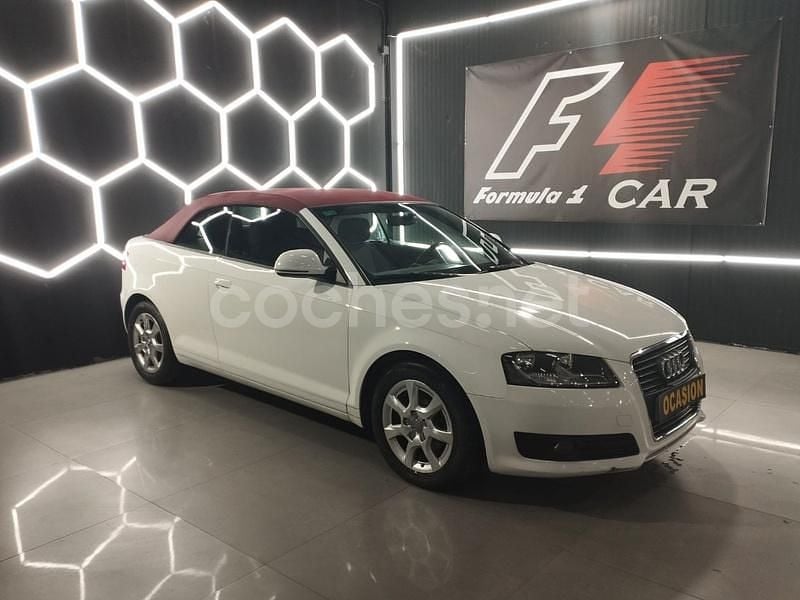 Blanco Usado 2010 Audi A3 Cabriolet Attraction Descapotable | 6990 € (Precio justo) - Imagen 1/4