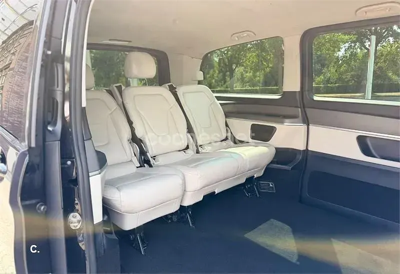 Usado Mercedes V220 Avantgarde 163 CV (119 kW) 2018 Negro Monovolumen