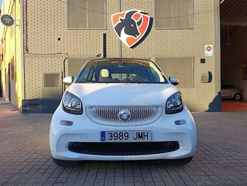 Usado Smart ForTwo Coupé Prime 71 CV (52 kW) 2016 Blanco Coupe